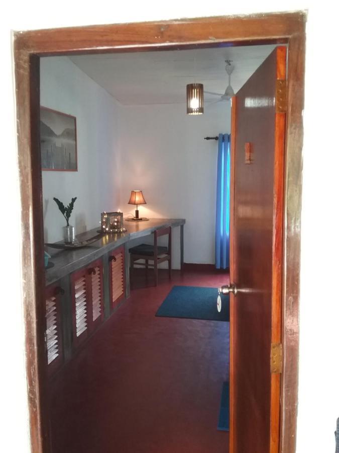 Gasthaus Langeoog Unawatuna Buitenkant foto