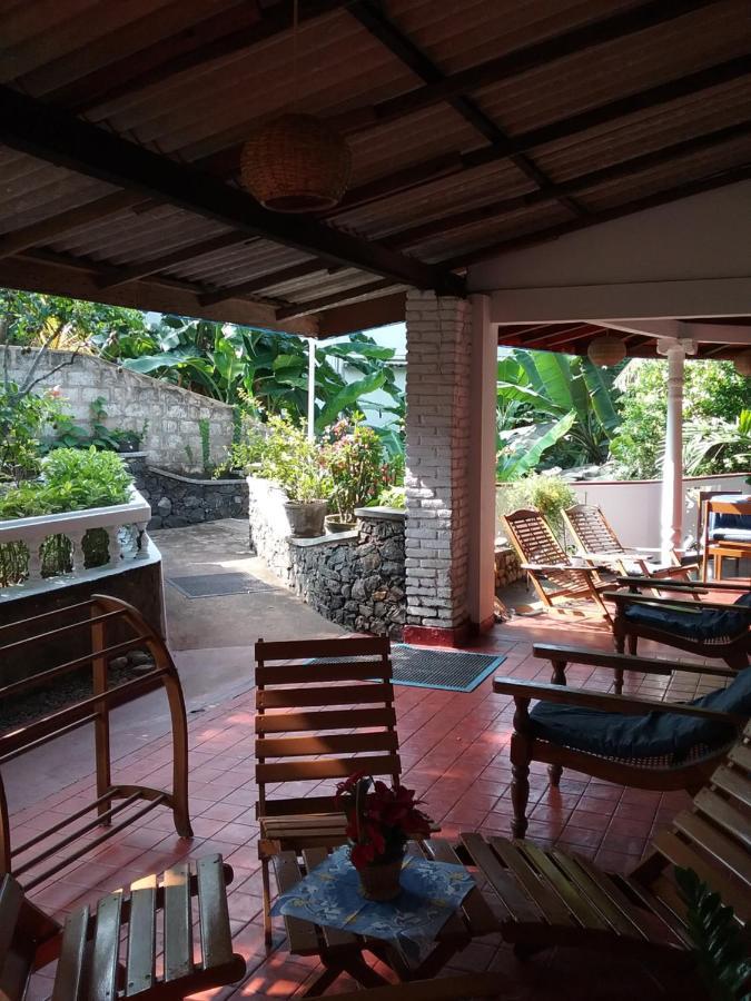 Gasthaus Langeoog Unawatuna Buitenkant foto