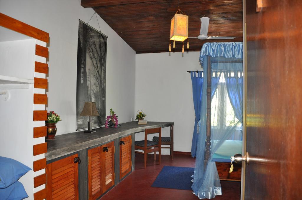 Gasthaus Langeoog Unawatuna Buitenkant foto